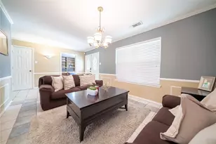 919 Green Hills Rd, Duncanville, TX 75137 - Photo 5