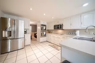 919 Green Hills Rd, Duncanville, TX 75137 - Photo 7