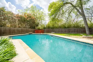 919 Green Hills Rd, Duncanville, TX 75137 - Photo 33