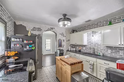 202 E Ross Street, Rising Star, TX 76471 - Photo 1