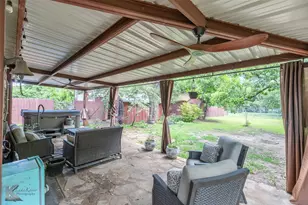 202 E Ross St, Rising Star, TX 76471 - Photo 31