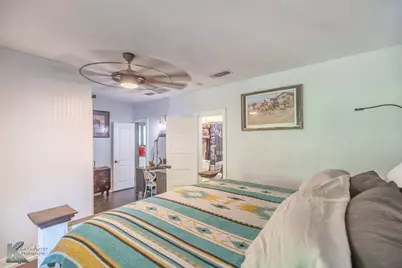 202 E Ross Street, Rising Star, TX 76471 - Photo 23