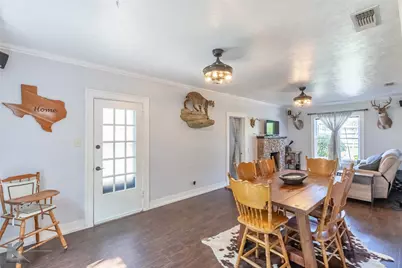 202 E Ross Street, Rising Star, TX 76471 - Photo 9