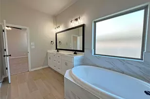 402 Juniper Dr, Troy, TX 76579 - Photo 9