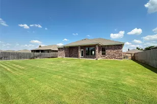 402 Juniper Dr, Troy, TX 76579 - Photo 17