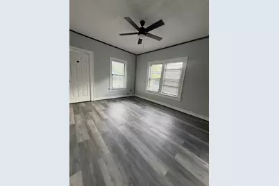 3010 Hollywood Avenue, Wichita Falls, TX 76309 - Photo 3