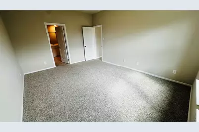 380 Wildrose Circle, Cleburne, TX 76033 - Photo 9