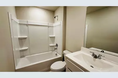 380 Wildrose Circle, Cleburne, TX 76033 - Photo 15