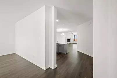 405 Choctaw Drive, Cleburne, TX 76033 - Photo 5