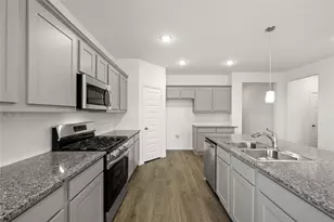 1905 Mohican Dr, Cleburne, TX 76033 - Photo 13