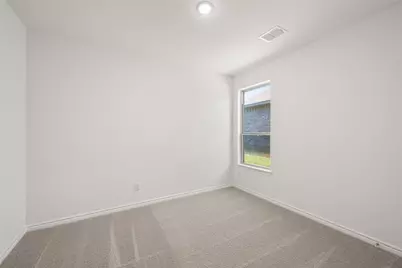 1905 Mohican Drive, Cleburne, TX 76033 - Photo 31