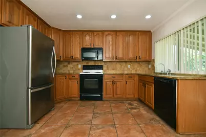 1805 Spanish Trail, Plano, TX 75023 - Photo 11