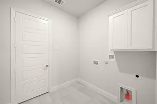 417 Daybreak Dr, Waxahachie, TX 75167 - Photo 9