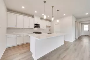 700 Marcus Ln, Crowley, TX 76036 - Photo 5