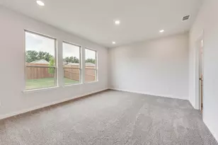 700 Marcus Ln, Crowley, TX 76036 - Photo 15