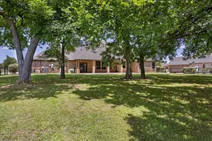 223 Ruby Dr, Weatherford, TX 76087 - Photo 35