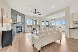 610 Long Trl, Mansfield, TX 76063 - Photo 17