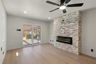 2305 Fenestra Dr, Dallas, TX 75228 - Photo 9