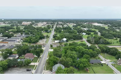 520 E Brockett Street, Sherman, TX 75090 - Photo 11