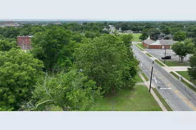 520 E Brockett Street, Sherman, TX 75090 - Photo 7