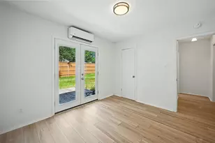 213 Oaktree Ln, Hickory Creek, TX 75065 - Photo 15