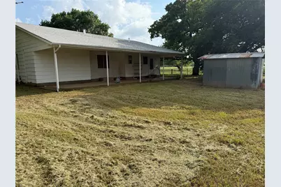 820 Goshen Road, Springtown, TX 76082 - Photo 7