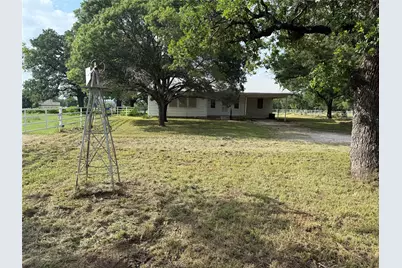 820 Goshen Road, Springtown, TX 76082 - Photo 1
