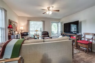 201 S Lake Dallas Drive, Lake Dallas, TX 75065 - Photo 7