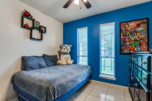 825 Cherry Hills Dr, Lancaster, TX 75134 - Photo 17