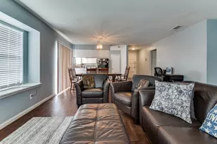 825 Cherry Hills Dr, Lancaster, TX 75134 - Photo 11