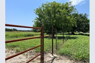 12611 Chalk Mountain Highway, Bluff Dale, TX 76433 - Photo 7