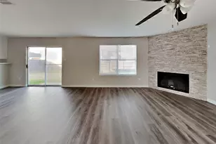 4945 Thorn Hollow Dr, Fort Worth, TX 76244 - Photo 7