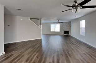 4945 Thorn Hollow Dr, Fort Worth, TX 76244 - Photo 5