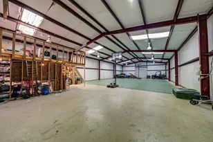 258 W Ridge St, Decatur, TX 76234 - Photo 39