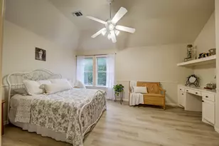 258 W Ridge St, Decatur, TX 76234 - Photo 25