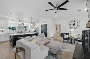 121 Bluegrass Trl, Springtown, TX 76082 - Photo 9