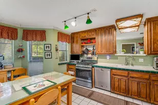 704 Cobblestone Ct, Cedar Hill, TX 75104 - Photo 5