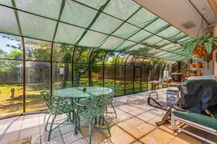 704 Cobblestone Ct, Cedar Hill, TX 75104 - Photo 3