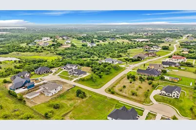 1098 Periwinkle Court, Grand Prairie, TX 75104 - Photo 9