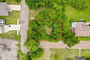 2204 Polk St, Greenville, TX 75401 - Photo 1