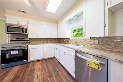 522 E Kempner Street, Mabank, TX 75147 - Photo 5