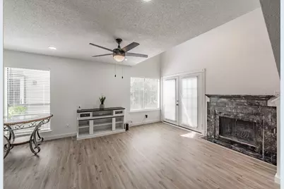 3101 Sondra Drive #201, Fort Worth, TX 76107 - Photo 13