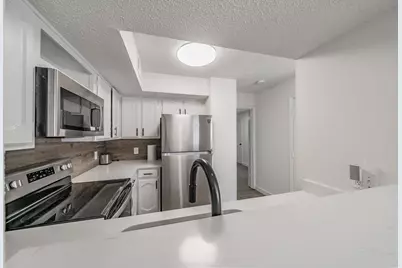 3101 Sondra Drive #201, Fort Worth, TX 76107 - Photo 9