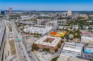 2502 Live Oak St, Dallas, TX 75204 - Photo 31