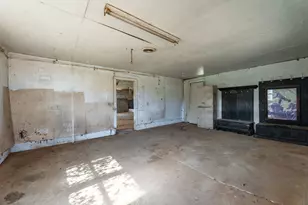 1841 Co Rd 428, Stephenville, TX 76401 - Photo 29