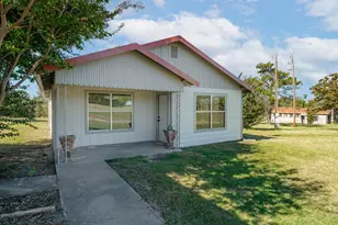 1841 Co Rd 428, Stephenville, TX 76401 - Photo 7