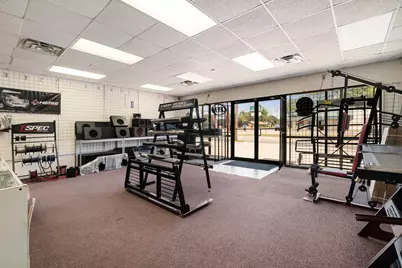 1626 Lamar Avenue, Paris, TX 75460 - Photo 25