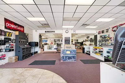 1626 Lamar Avenue, Paris, TX 75460 - Photo 23