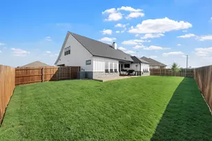 10713 Wistan Dr, Waco, TX 76712 - Photo 3