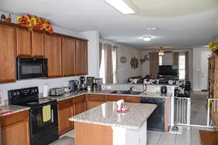 6022 Myers Ct, Providence Village, TX 76227 - Photo 11